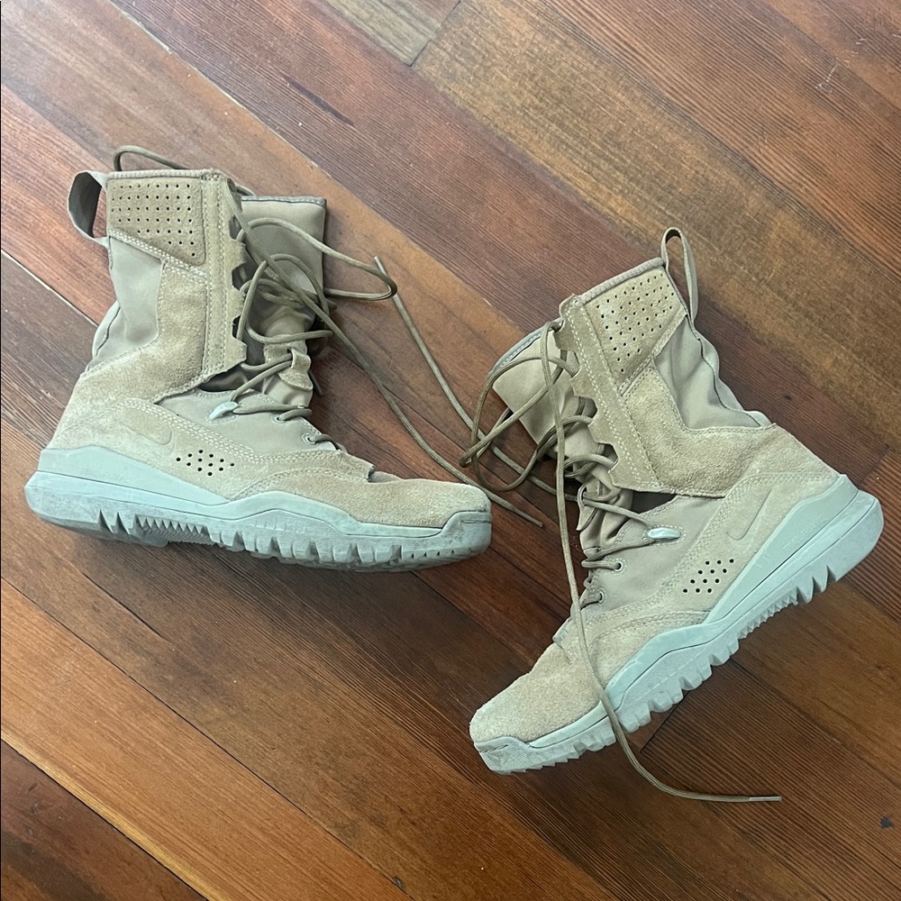 Nike Beige Tactical Boots